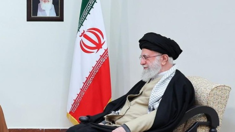 قراءة كلمة الإمام الخامنئي حول فاجعة بورما باللغة العربية